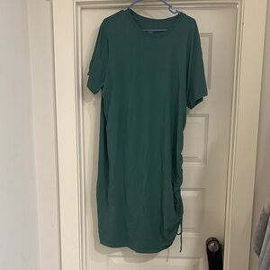 Universal Thread Green Midi Dress